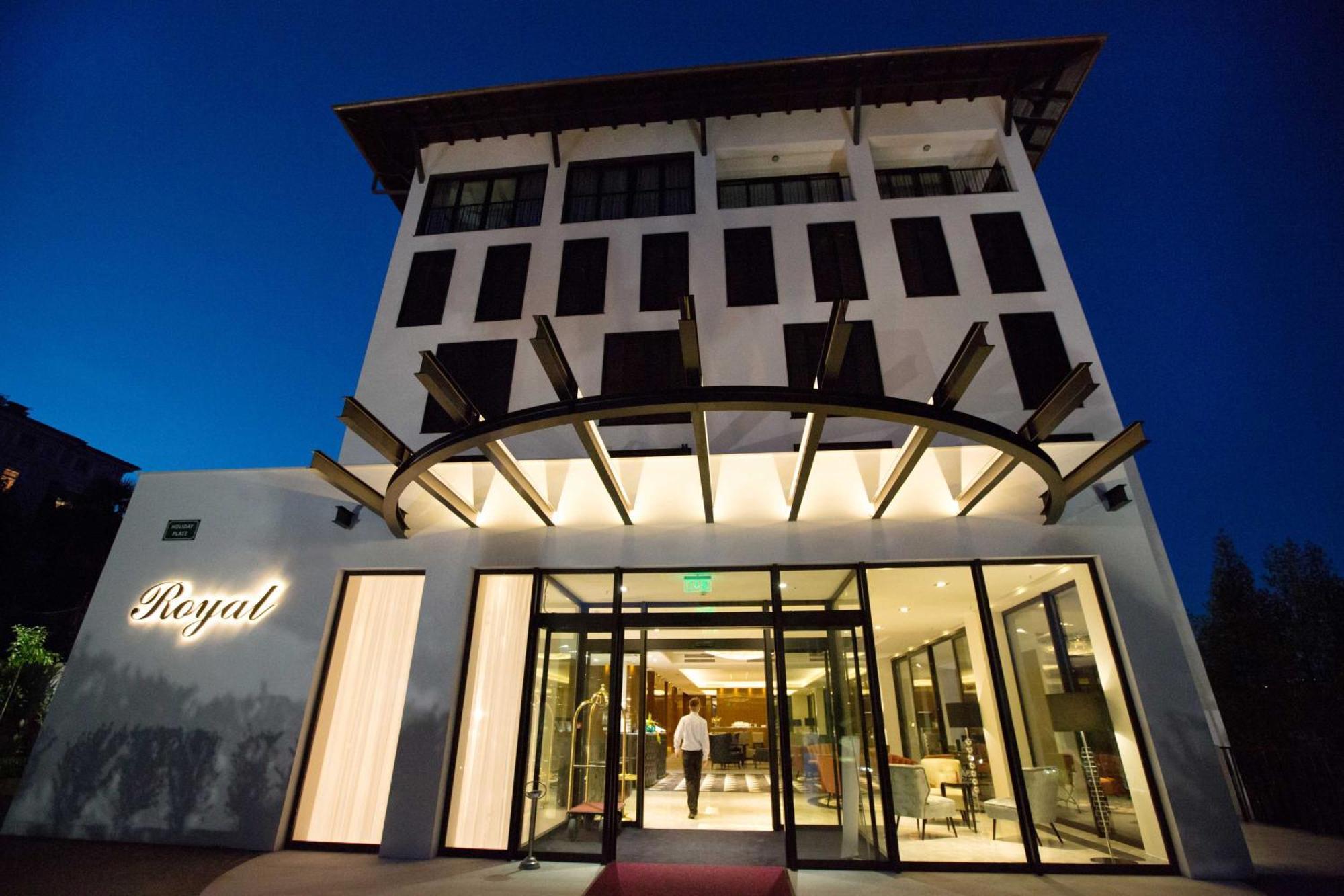 Amadria Park Royal Hotel 4*
